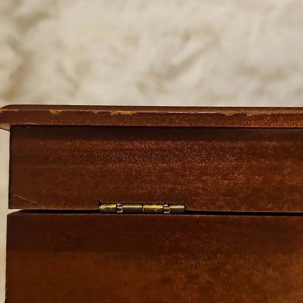 Vintage Linden Hummel Vintage Music Jewelry Wooden Box Lara's Theme & Edelweiss
